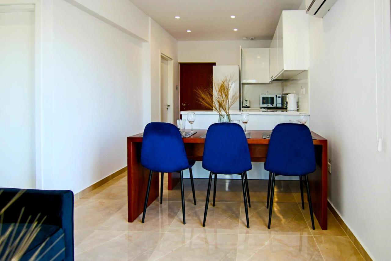 Phaedrus Living Seaside Residence Lighthouse 70 Paphos Esterno foto